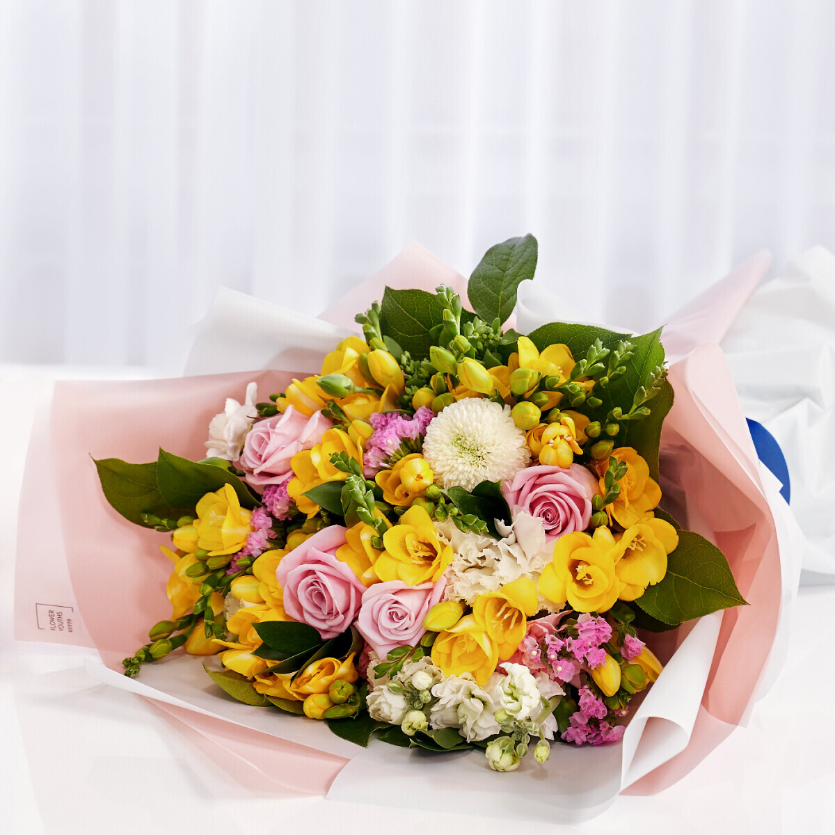 프리지아 분홍 계절꽃다발