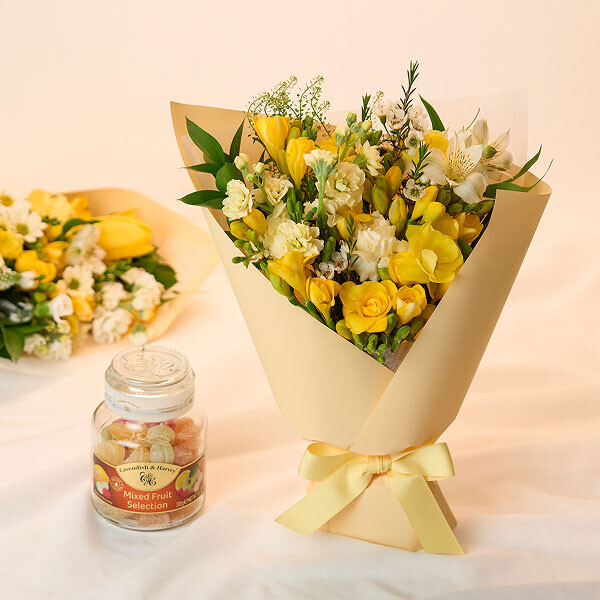 화이트데이 프리지아 꽃다발+사탕