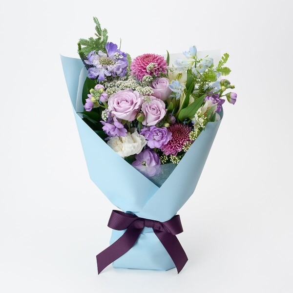 꽃집청년들,화이트데이 계절 꽃다발+칼루위 초콜릿 25구